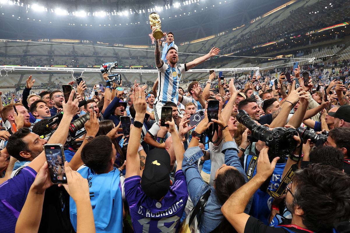梅西世预赛拯救阿根廷