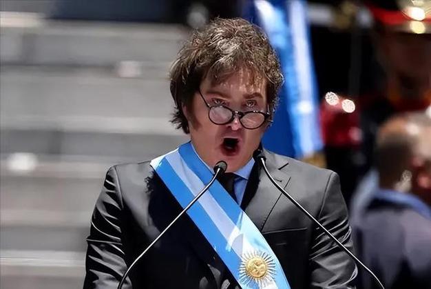 阿根廷队拒绝了与总统会面邀请
